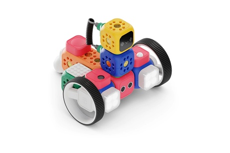 toy robot